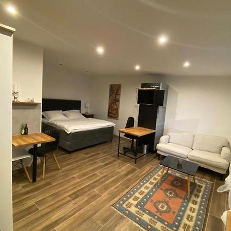 Apartman Ginko I Bratislava Eksteriør bilde